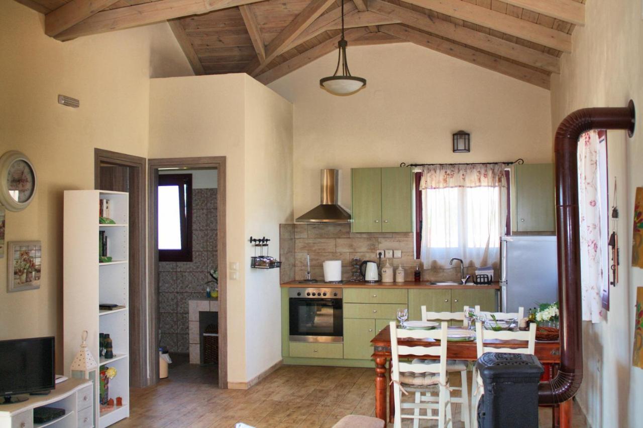 Villa Cottage Kantrillies Fokata Exteriér fotografie
